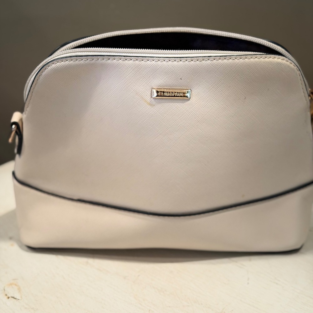 ELIM&PAUL Cream Dome Crossbody‎ Bag Gold Tone Logo Accent